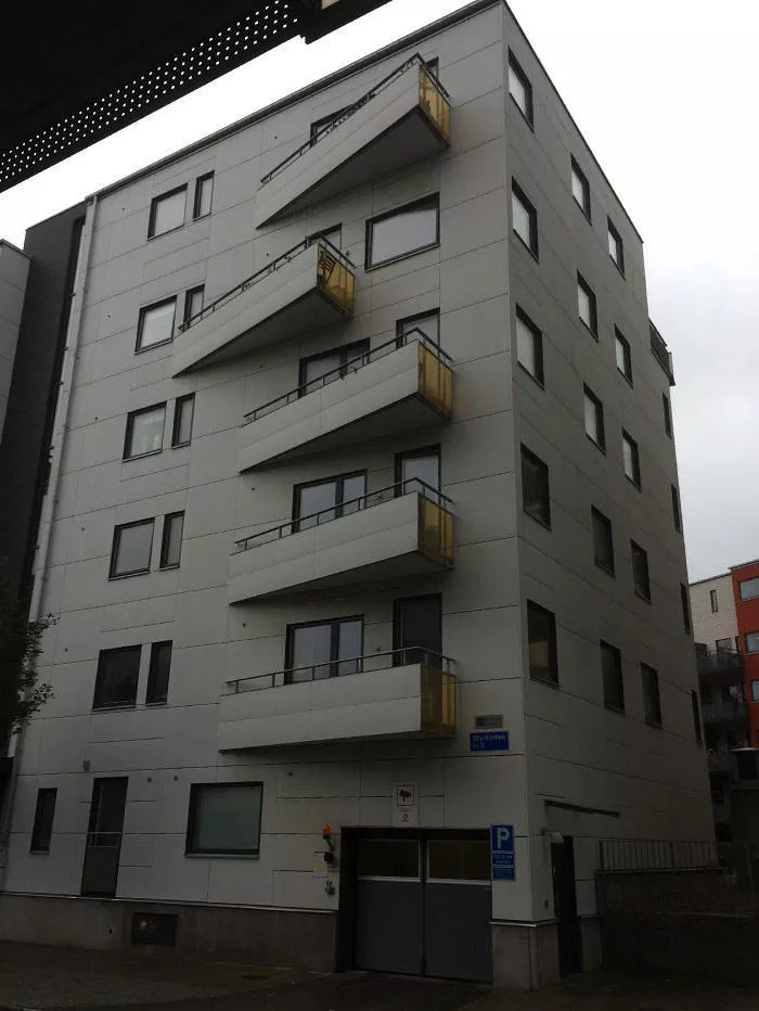 Les balcons les plus etranges jamais vus - #24 