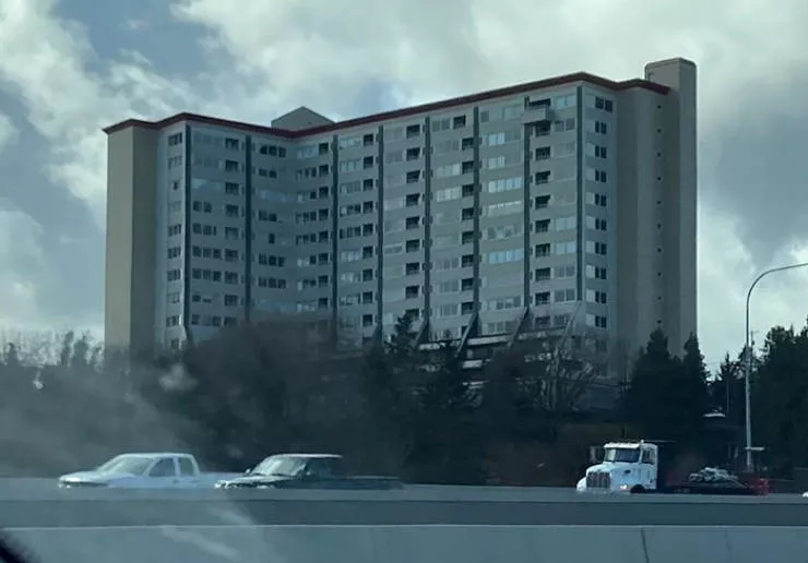 The weirdest balconies ever seen - #36 