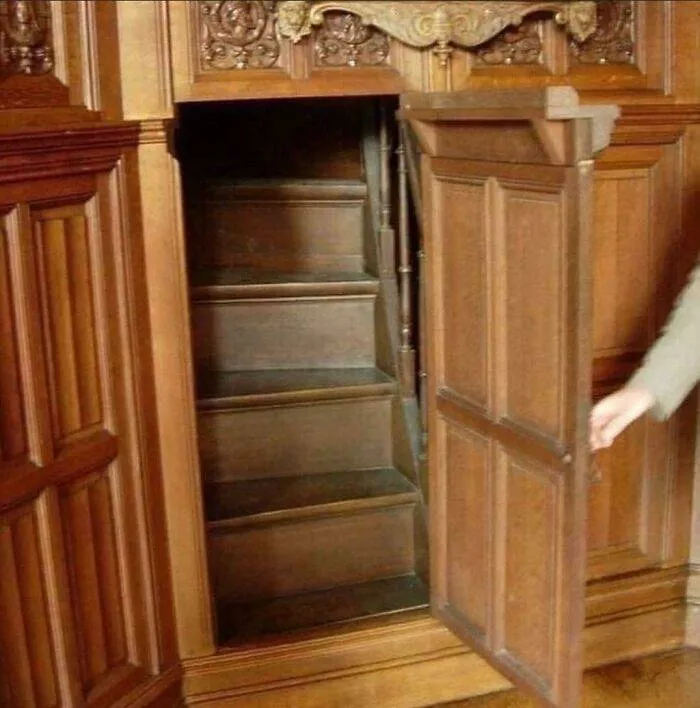 Idees de chambres secretes et passages caches - #26 