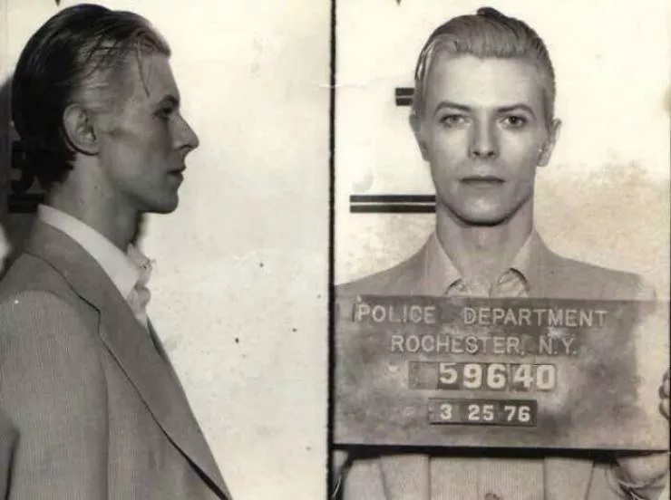 Des anciennes photos tres touchants - #32 David Bowie 1976