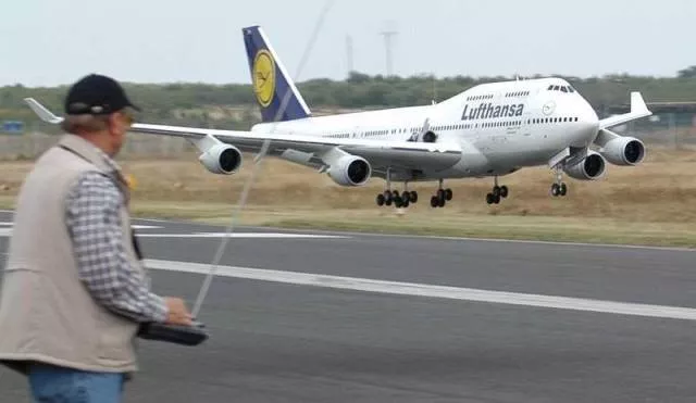 Why everyone loves big toys - #8 
