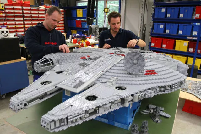 Why everyone loves big toys - #9 