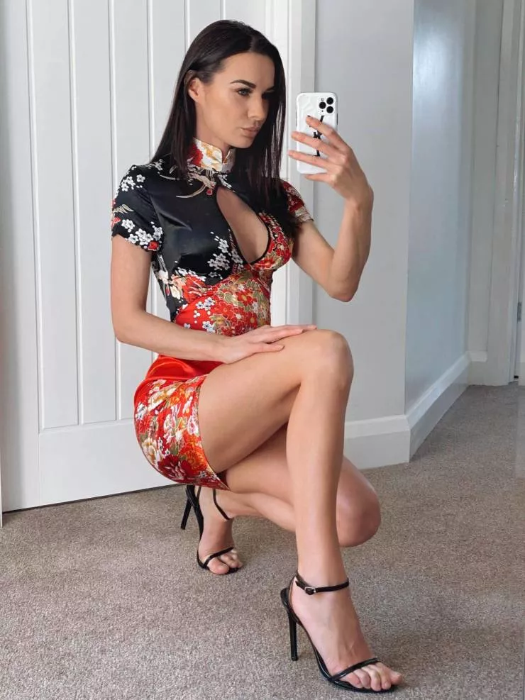 Sexy dresses sexy girls - #2 