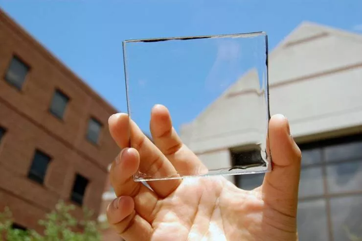 Des choses fascinantes que vous ne connaissiez pas - #6 Des panneaux solaires transparents