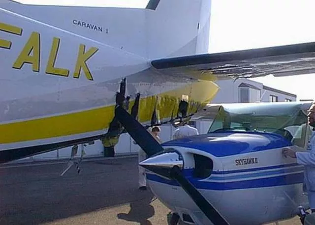 Plane crashes may come from nowhere - #10 Plane crashes may come from nowhere - #10