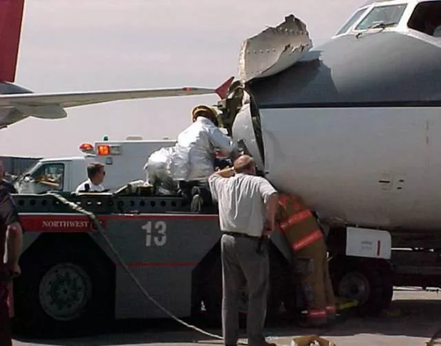 Plane crashes may come from nowhere - #33 Plane crashes may come from nowhere - #33