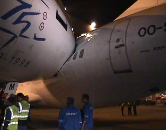 Plane crashes may come from nowhere - #34 Plane crashes may come from nowhere - #34
