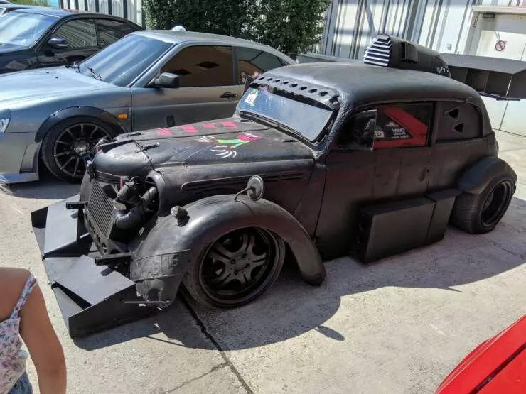 Unique vehicles around the world - #24 