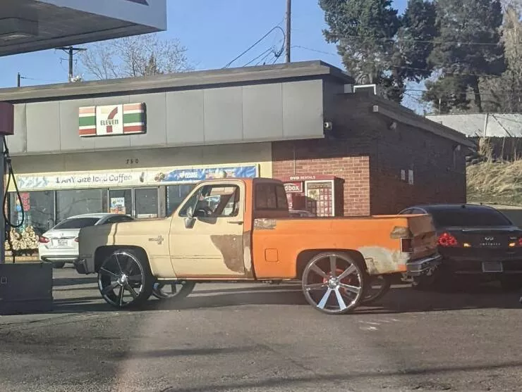 Unique vehicles around the world - #40 