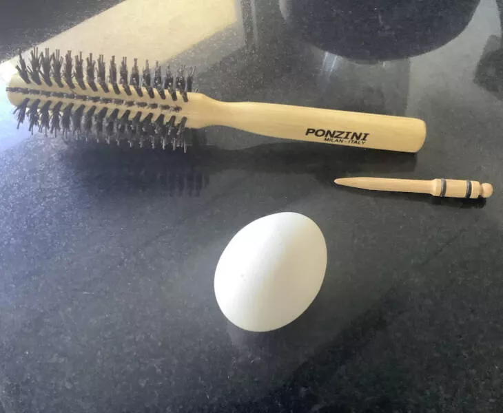 Des objets etranges - #3 Pour séparer les cheveux