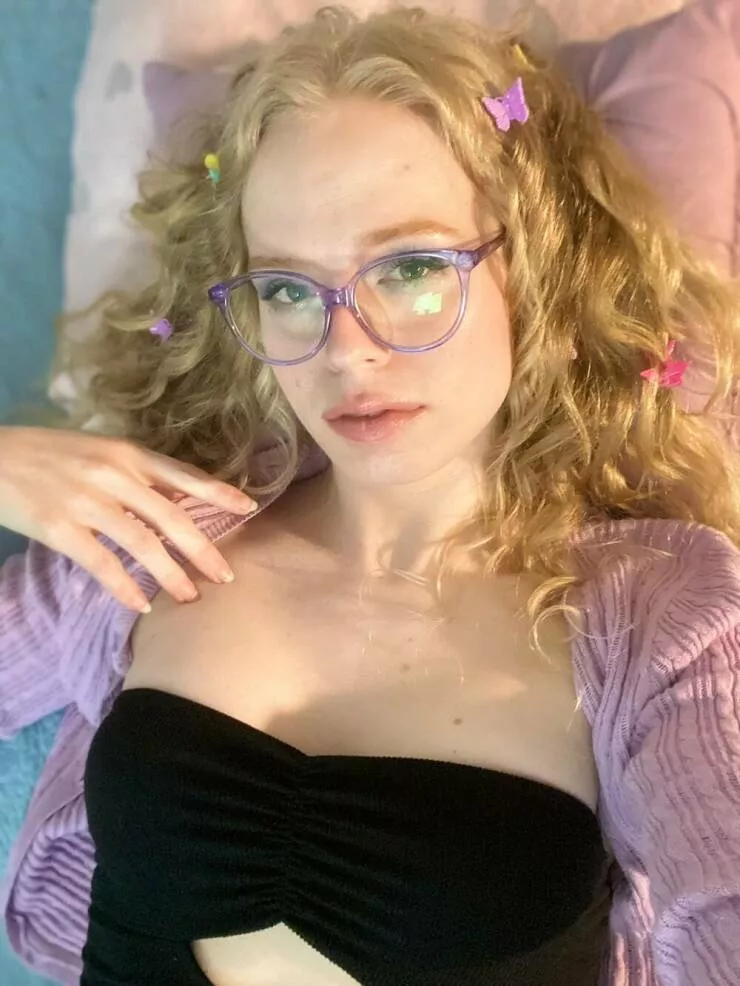 Elles sont plus sexy avec des paires de lunettes - #14 
