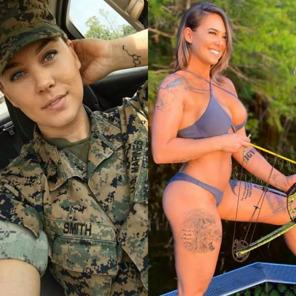 Filles chaudes avec et sans leurs uniformes - #27 