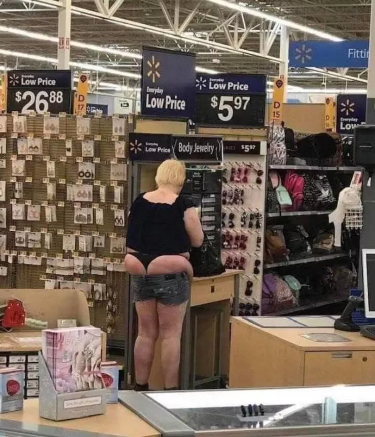 Shocking images taken in walmart stores