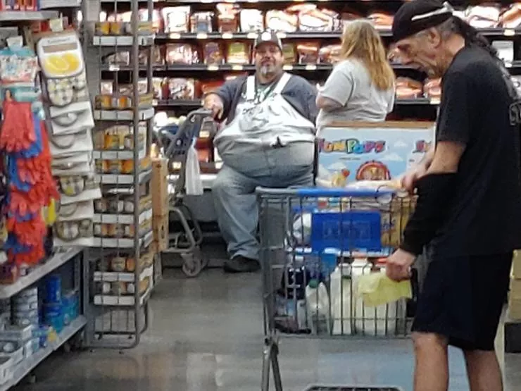Images choquantes prises dans des walmart - #21 