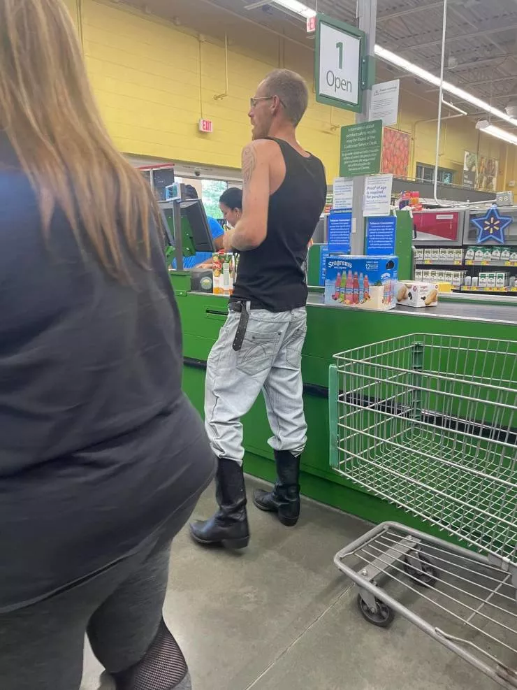 Images choquantes prises dans des walmart - #32 