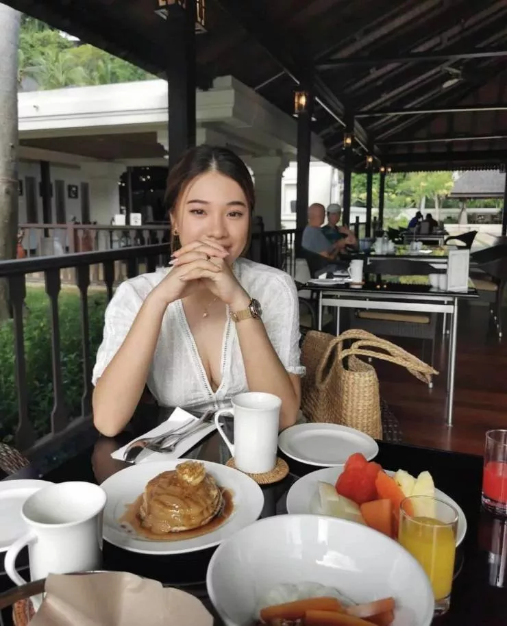 Cest pourquoi les filles asiatiques sont plus sexy - #47 