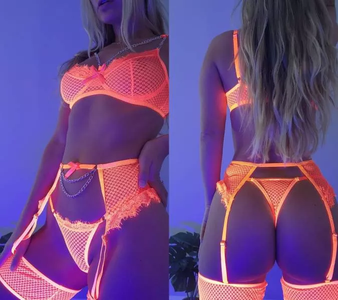 Sexy girls in irresistible lingerie