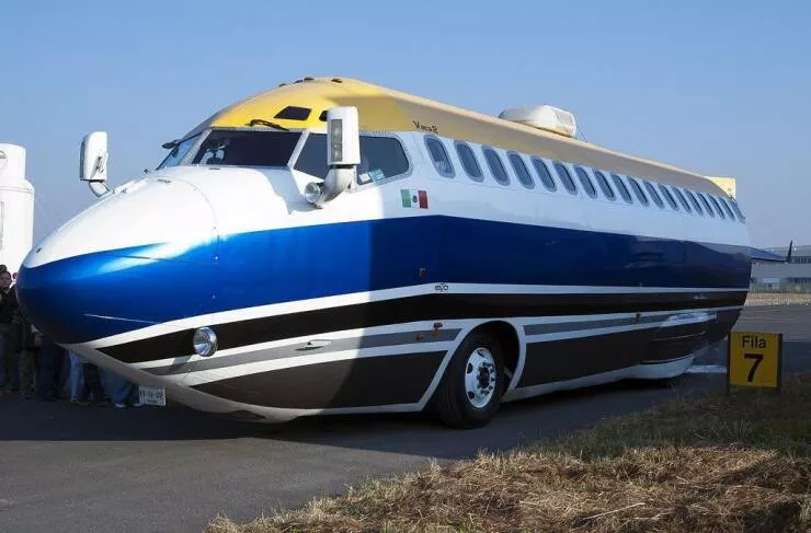 Picdump 759 - #54 The airplane bus