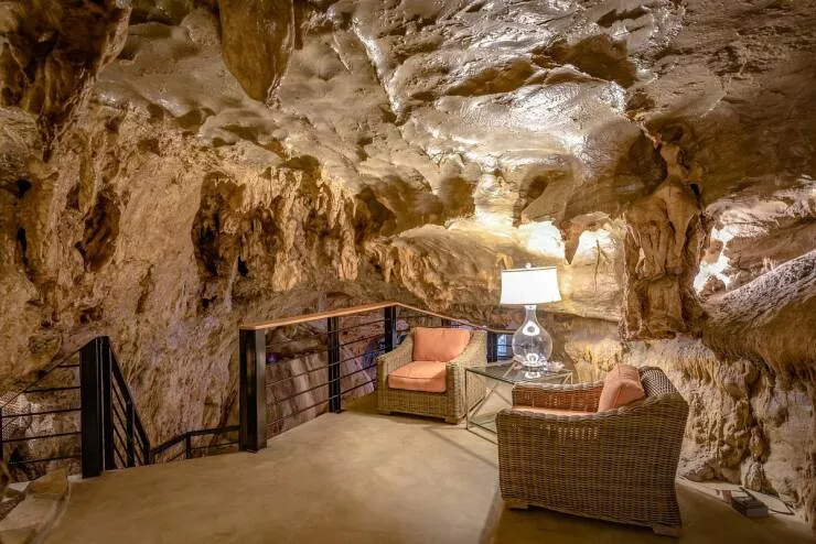 Une belle maison dans une cave - #25 