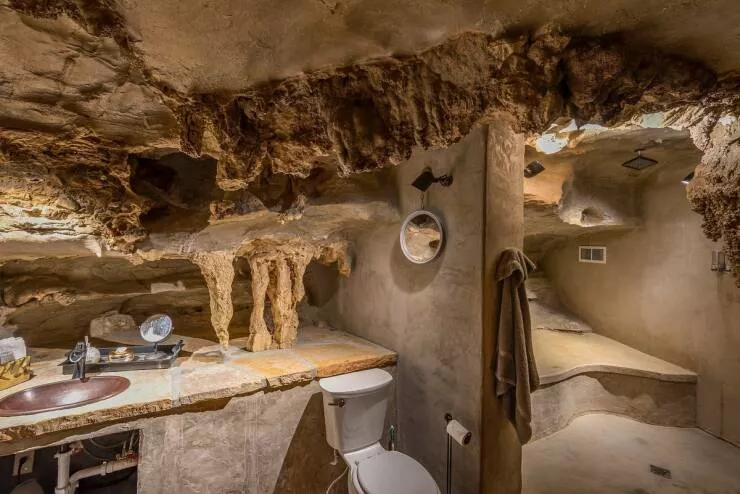 Une belle maison dans une cave - #26 