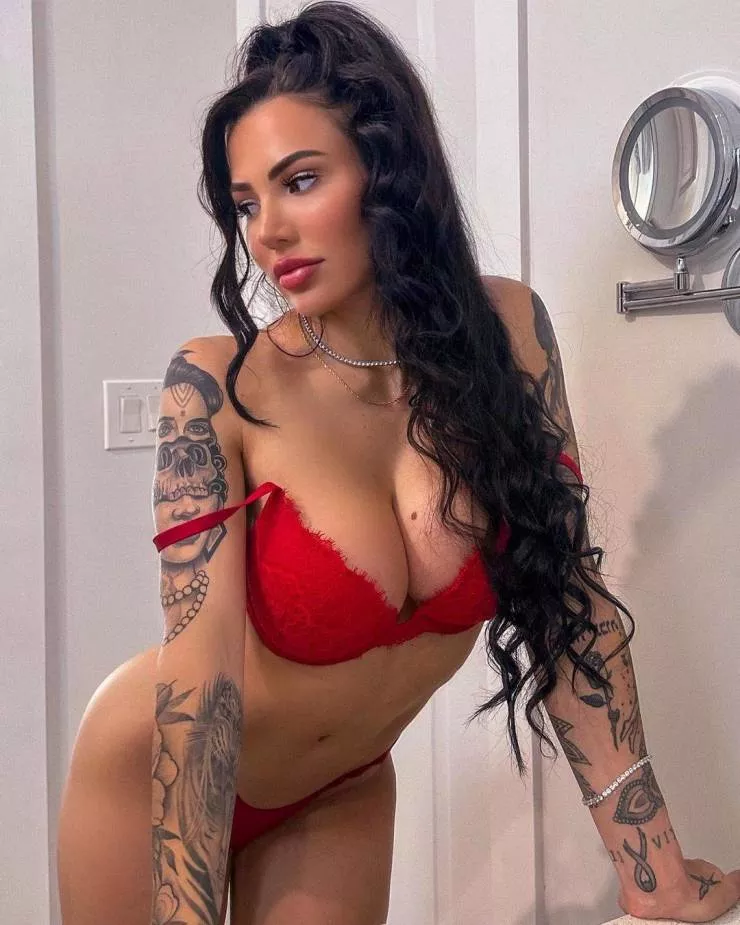 Avec leurs gros seins elles sont un veritable cadeau pour les hommes - #40 