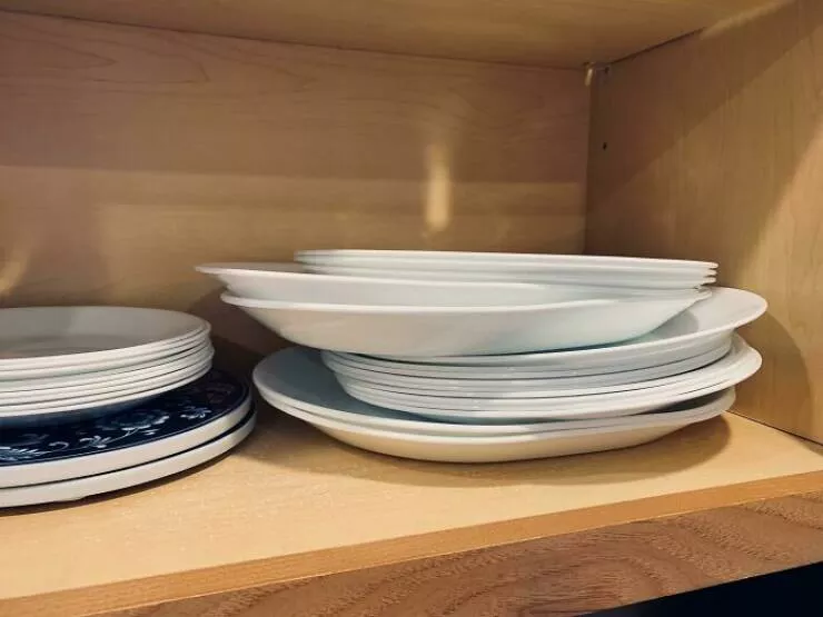 Liberation de frustration les moments hilarants dincompetence des partenaires deviennent viraux - #14 Comment mon mari empile les assiettes et les plats
