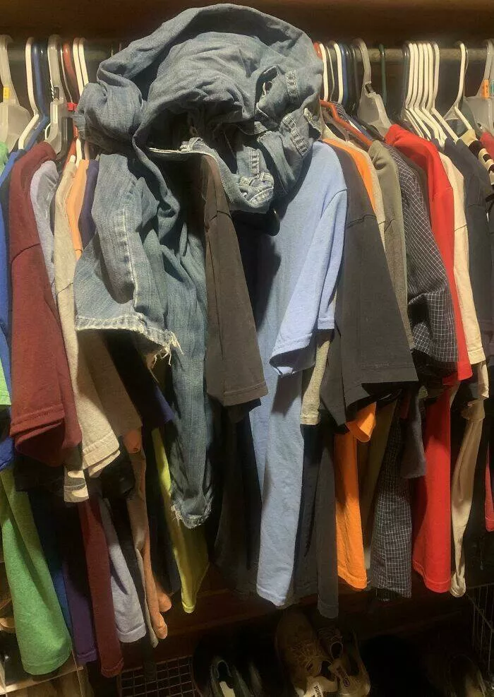Frustration unleashed partners hilariously incompetent moments go viral - #21 Recently Moved In with My Boyfriend, Who Has a Habit of Leaving His Clothes on the Floor. Asked Him to Put His Jeans Away in His Closet, and This Is What I Found Later