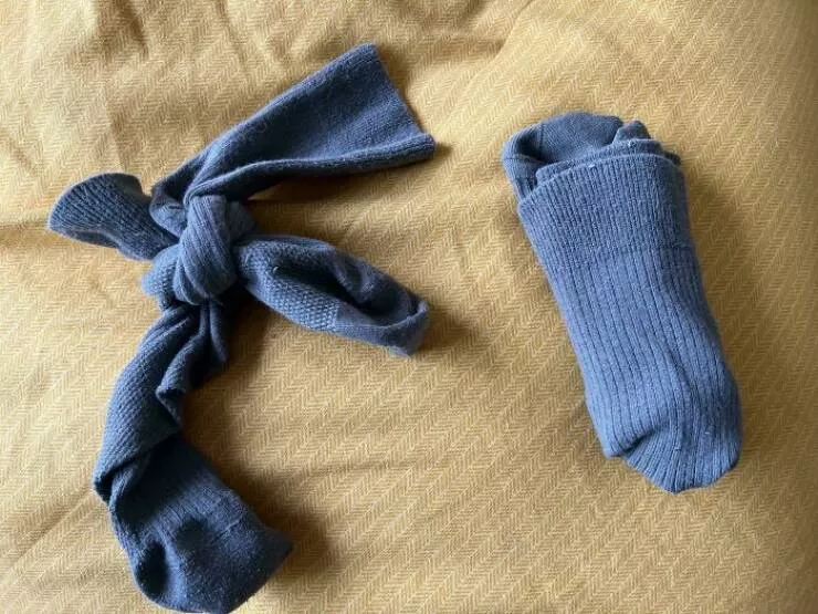 Frustration unleashed partners hilariously incompetent moments go viral - #26 How My Boyfriend Folds Socks Versus How They Should Be Folded