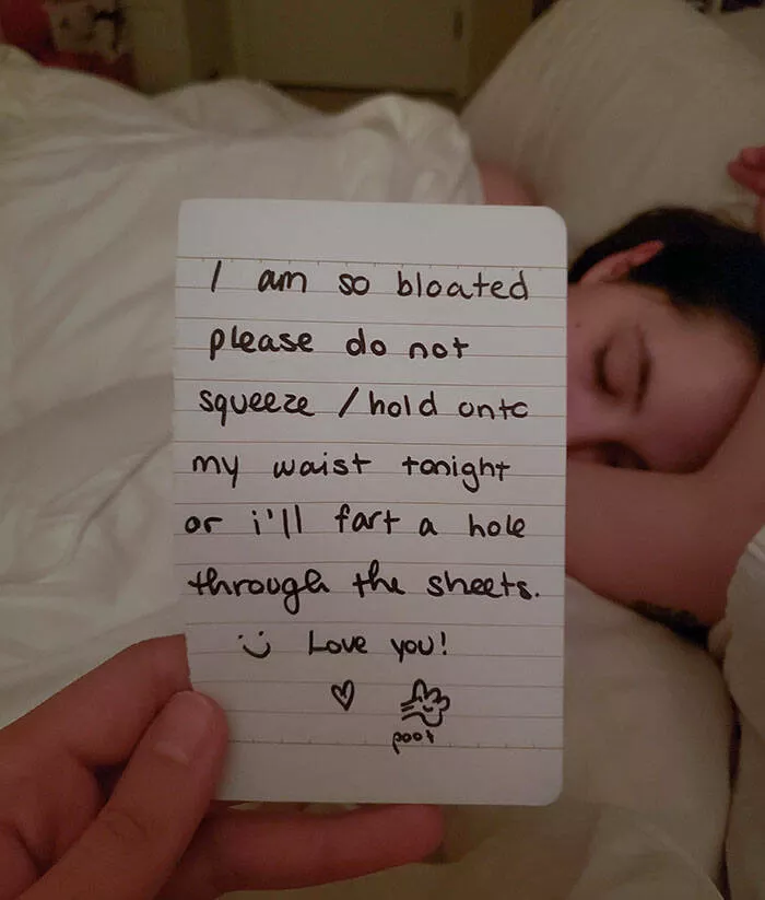 Queens of comedy partners in laughter hilarious girlfriends and wives - #10 My Girlfriend Left This Warning for Me on My Pillow Queens of comedy partners in laughter hilarious girlfriends and wives - #10 My Girlfriend Left This Warning for Me on My Pillow