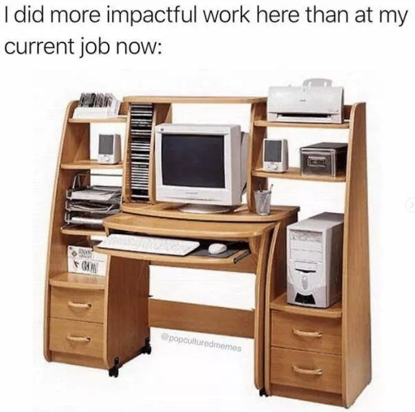 Digital time capsule 2000s spectrum reflected in memes - #28 