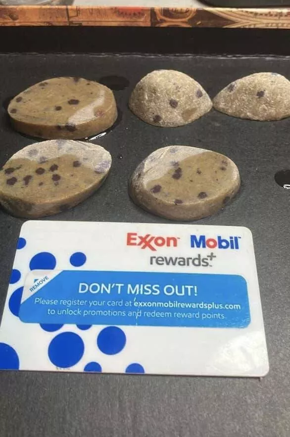 Forbidden indulgences tempting visual delights - #13 And these rocks are not cookies at all: