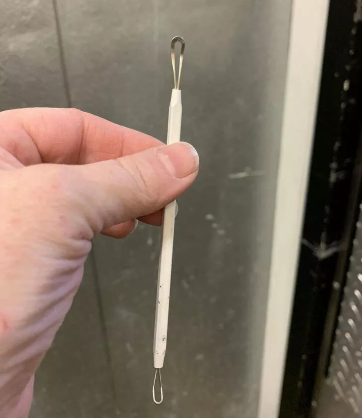 Digital enigma unveiling shocking mystery discoveries that baffled all - #6 What's this 4-inch all-metal cylinder tool with looped ends? Digital enigma unveiling shocking mystery discoveries that baffled all - #6 What's this 4-inch all-metal cylinder tool with looped ends?