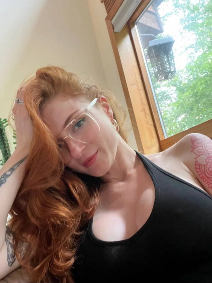 Charme en cadre jolis yeux derriere de mignons lunettes - #28 