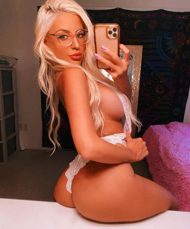 Charme en cadre jolis yeux derriere de mignons lunettes - #34 