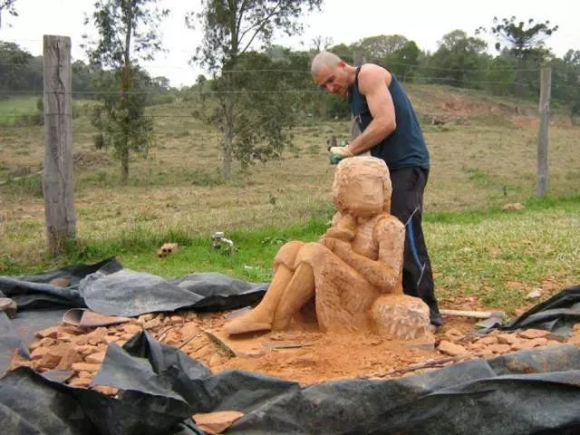 Creations made only with an axe - #10 