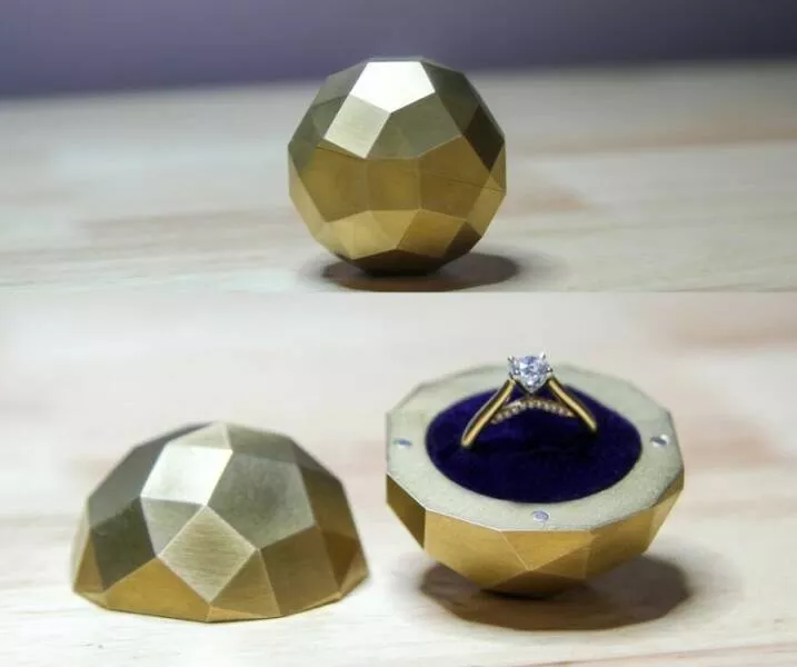 Creations astucieuses devoilons des delices diy qui meritent la vedette - #24 I Made An Engagement Ring Box For My Girlfriend! (She Said Yes :)