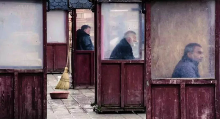 Elegance urbaine la serendipite des rues dans des photos captivantes ou le timing vole la vedette - #47 