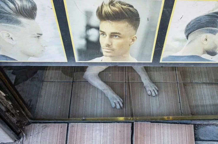 Urban elegance street serendipity in captivating photographs where timing steals the show - #7 