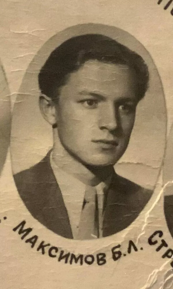 Nostalgic charm exploring the allure of vintage vibes - #20 Noticing the uncanny resemblance of my grandfather to Tom Holland in a photo from 1955 Nostalgic charm exploring the allure of vintage vibes - #20 Noticing the uncanny resemblance of my grandfather to Tom Holland in a photo from 1955
