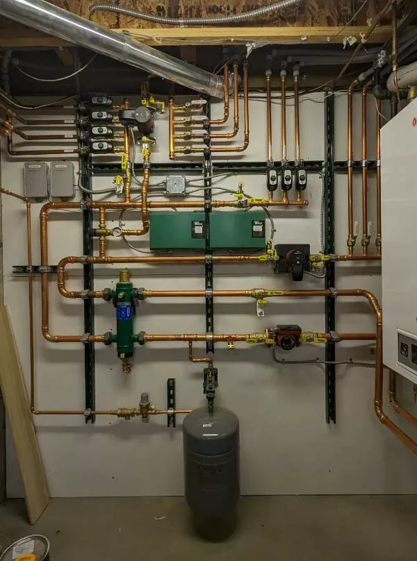Instant gratification images that bring immediate satisfaction - #5 The impeccable craftsmanship of this plumber's work.