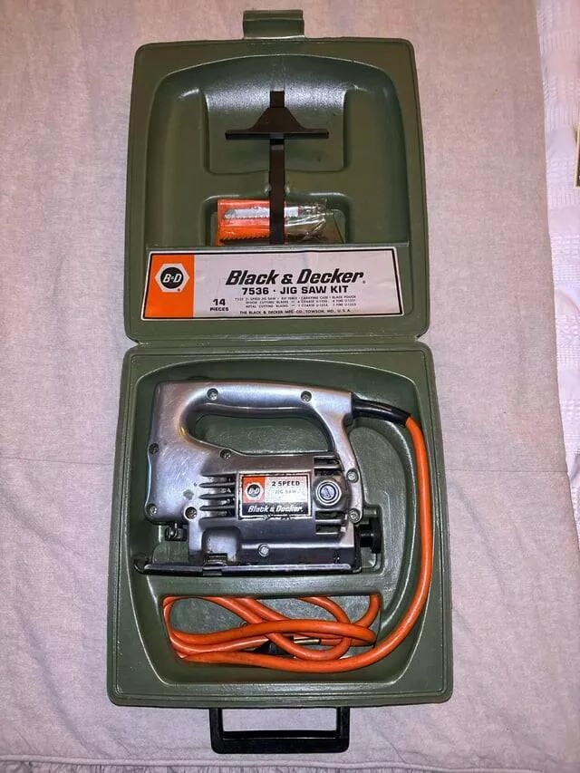 Tresors eprouves par le temps objets durables qui resistent a lepreuve du temps - #37 Acheté pour 10 $, cet article fonctionne toujours comme neuf. Tresors eprouves par le temps objets durables qui resistent a lepreuve du temps - #37 Acheté pour 10 $, cet article fonctionne toujours comme neuf.