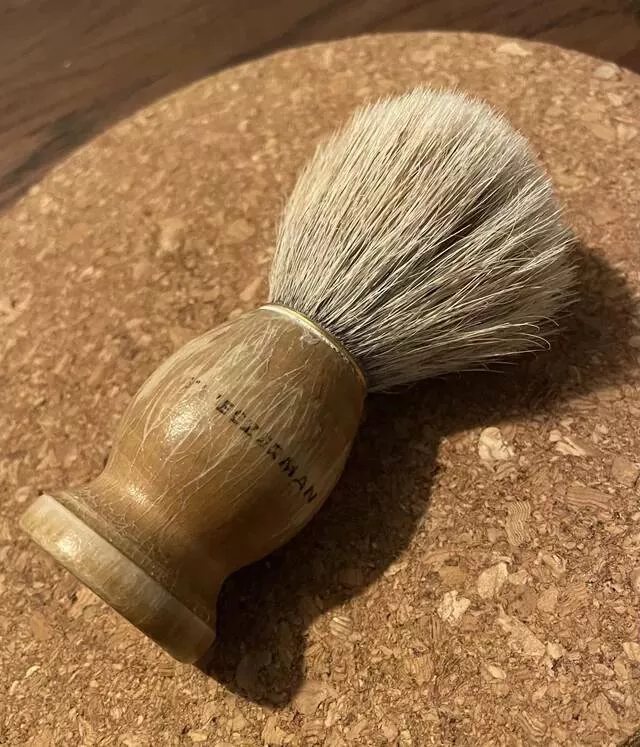 Tresors eprouves par le temps objets durables qui resistent a lepreuve du temps - #8 J'utilise ce blaireau de rasage Tweezerman depuis 2008