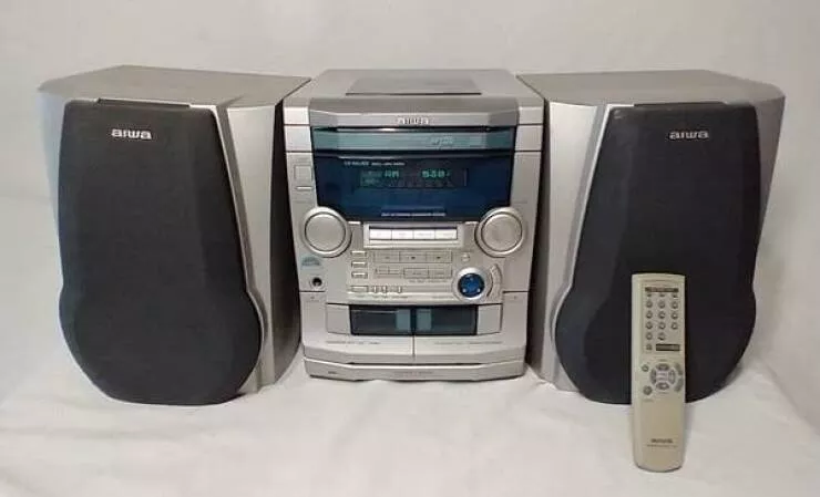 Rediscovering 90s nostalgia treasures from every millennials childhood home - #30 Stereo systems with three-disc CD players and remote controls, once considered cutting-edge technology