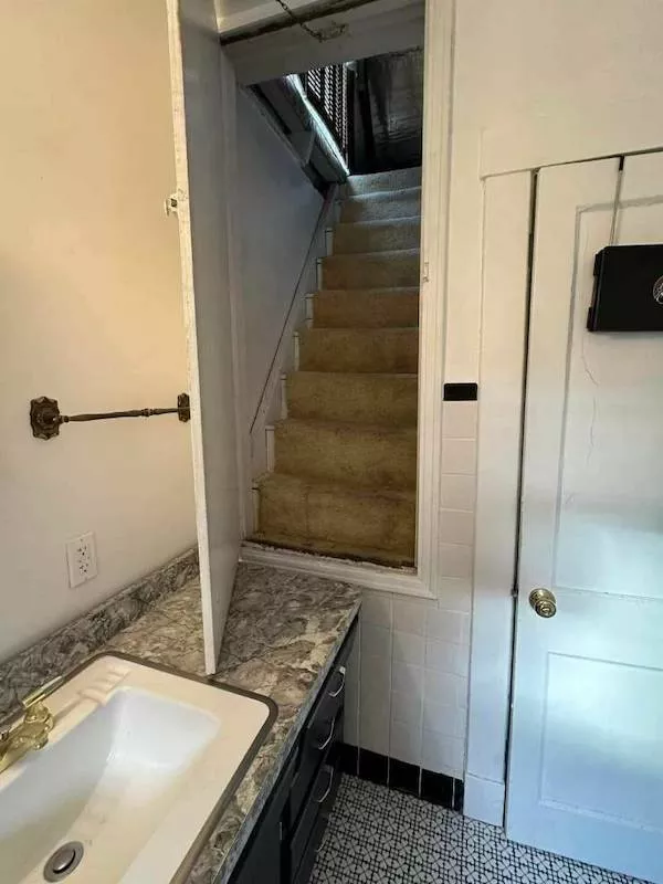 Architectural blunders construction catastrophes that defy common sense - #15 