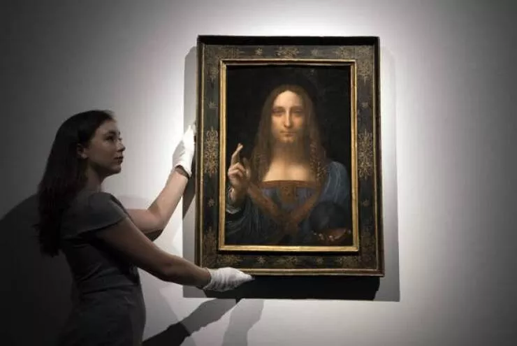Rare historical photos that will alter your worldview - #26 This painting by Leonardo da Vinci is the most expensive painting ever sold: