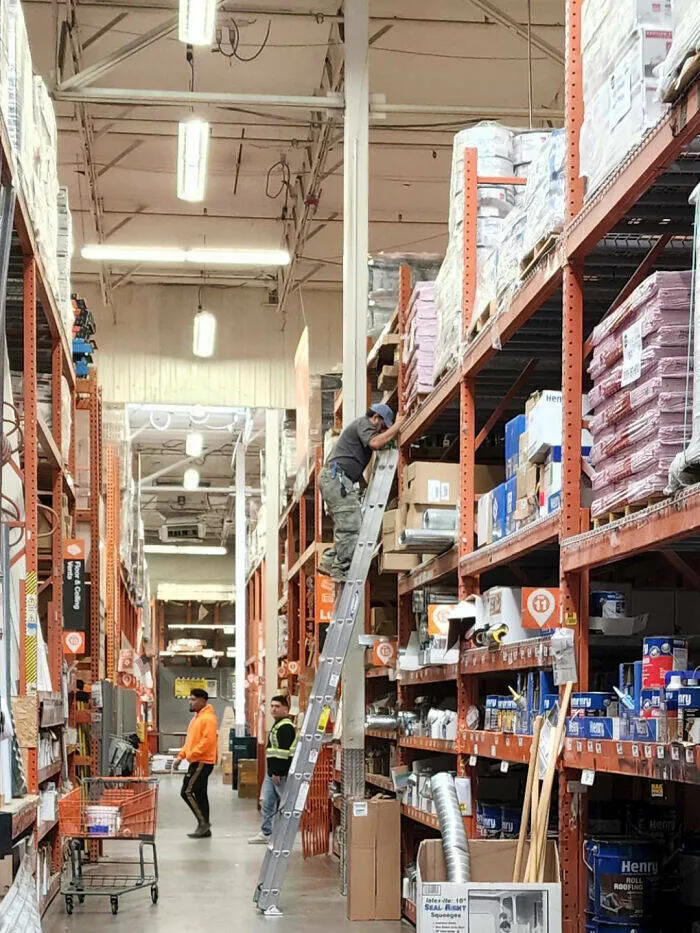 Unforgettable encounters with nightmare customers at home depot - #11 Asked the customer What are you doing? He said I need I pack of shingles and you guys are taking forever. I'm like Ahhhh sir there is a full pallet in the home... He replied with but I need the ceramic ones... I'm like Wth.