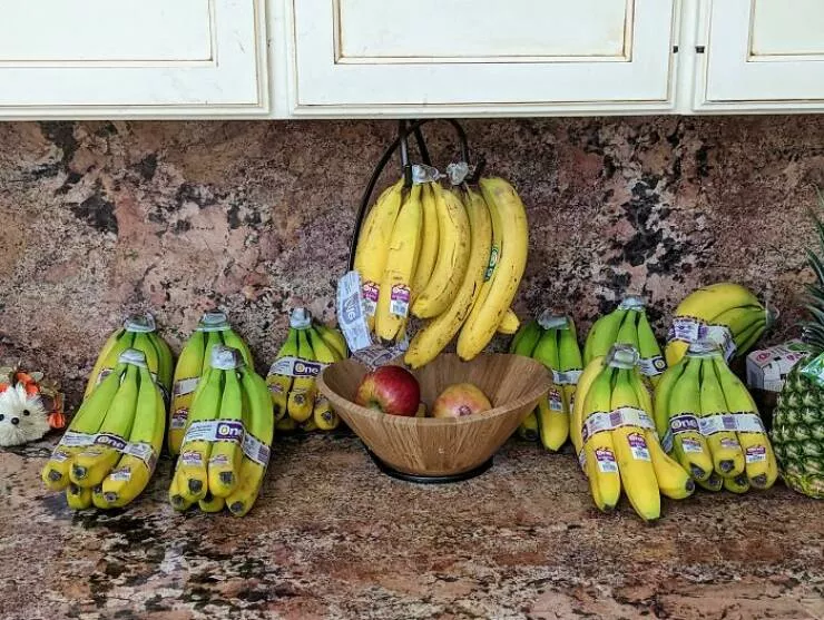 Laugh out loud wife fails hilarious moments captured - #5 My wife thought she was ordering eight individual bananas