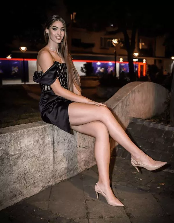 Gold worthy beauties hottest female olympians - #1 