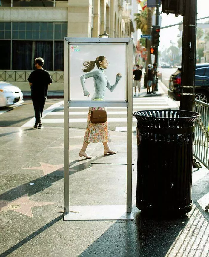 Urban chuckles candid captures thatll make you look twice - #17 