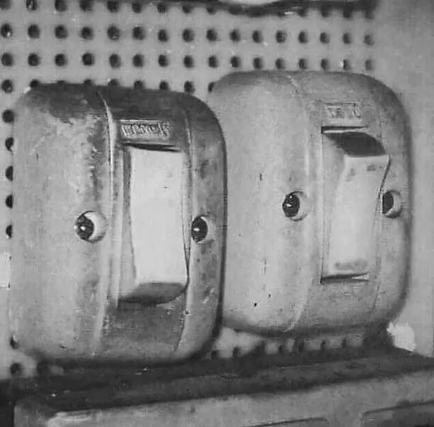 Urban chuckles candid captures thatll make you look twice - #8 